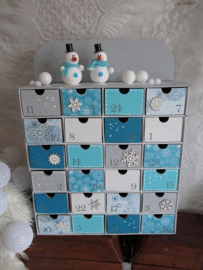 Adventní kalendář šedo-tyrkysový se sněhuláky