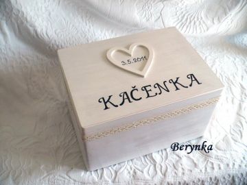 Dřevěná vzpomínková bedýnka s patinou