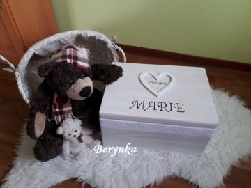 Dřevěná vzpomínková bedýnka s patinou