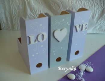 Dřevěný šanon se srdíčkem