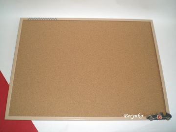 Nástěnka s dopravními prostředky