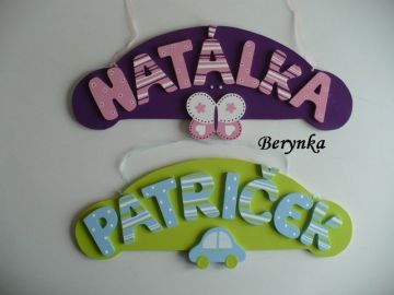 Jmenovka s autíčkem