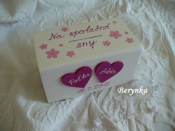 Svatební pokladnička se srdíčky a kytičkami