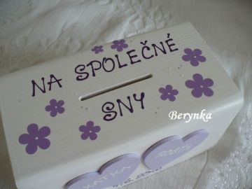 Svatební pokladnička se srdíčky a kytičkami