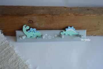 Dětský věšák s dinosaury