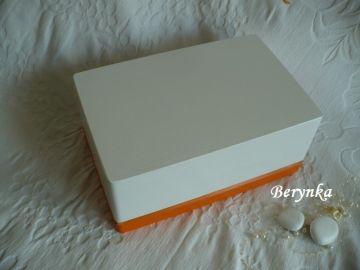 Svatební bedýnka se stromem a panáčkami- podle oznámení