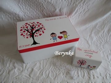 Svatební bedýnka se stromem a panáčkami- podle oznámení