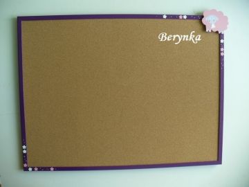 Dřevěné dekorace - s ovečkou - k tapetě