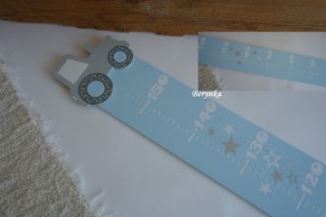 Dětský metr s traktorem