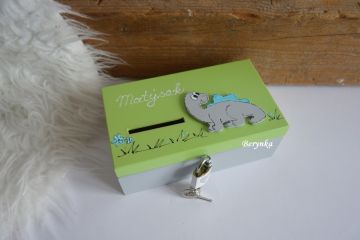 Dřevěná pokladnička s dinosaurem