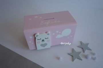 Pokladnička v nordic stylu s medvídkem