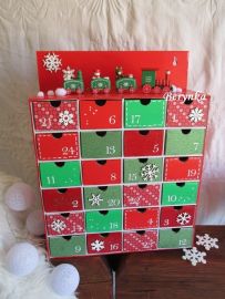 Adventní kalendář červeno-zelený s mašinkou
