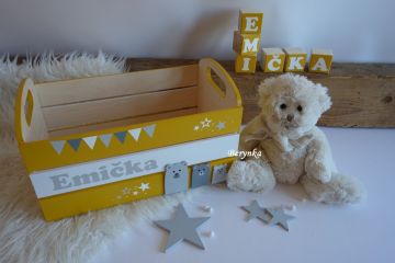 Dřevěná bedýnka v nordic stylu