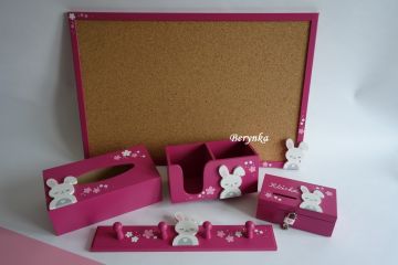 Dřevěné dekorace - muchsiové se zajíčkem