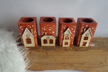 Adventní svícny s přírodními domečky - různé barvy