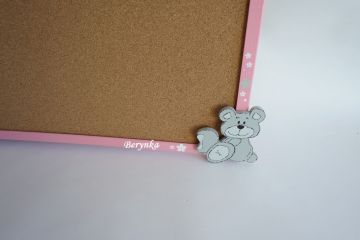 Nástěnka s medvídkem