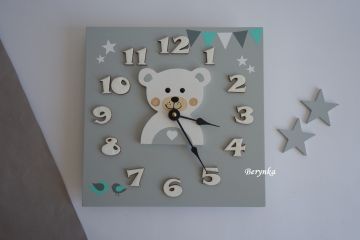 Hodiny s medvídkem v nordic stylu - kulaté/čtvercové