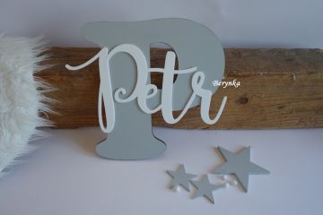 Dřevěné písmeno se jménem