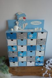 Adventní kalendář modrý se sněhulákem