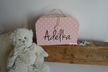 Kufřík se jménem