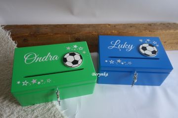 Pokladnička - bedýnka s fotbalovým míčem