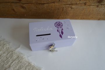 Dřevěná pokladnička s mandalou