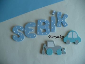 Dřevěná písmenka "puntíkatá"