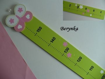 Dětský metr s motýlkem