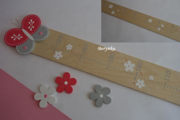 Dětský metr s motýlkem