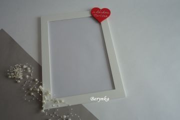 Dřevěný fotorámeček se srdíčkem