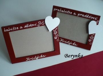 Dřevěný fotorámeček se srdíčkem