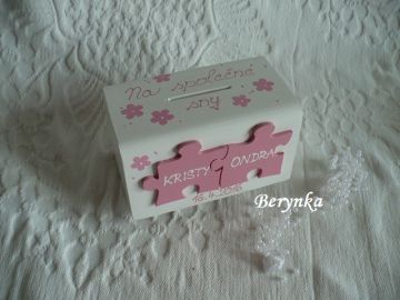 Svatební pokladnička s puzzle a kytičkami