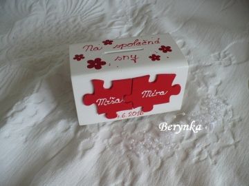 Svatební pokladnička s puzzle a kytičkami