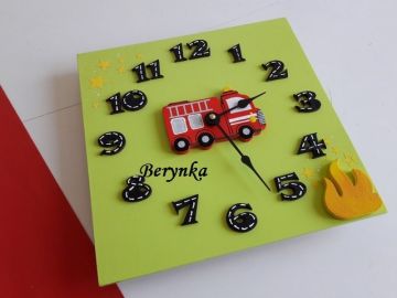 Hodiny s hasičským autem - kulaté/čtvercové