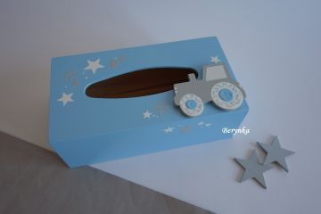 Krabička na kapesníky s traktorem