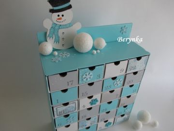 Adventní kalendář v tyrkysové - se sněhulákem