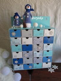 Adventní kalendář tyrkysovo-modré se sněhuláky