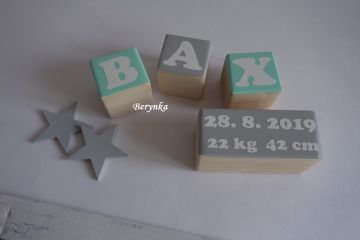 Dřevěné kostičky mátovo-šedé