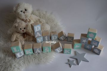 Dřevěné kostičky mátovo-šedé