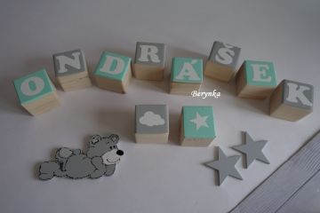 Dřevěné kostičky mátovo-šedé