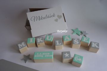 Dřevěné kostičky mátovo-šedé