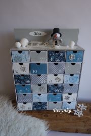 Adventní kalendář šedo-tyrkysový se sněhuláčkem