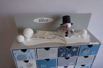 Adventní kalendář šedo-tyrkysový se sněhuláčkem