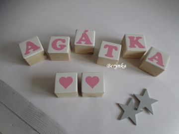 Dřevěné kostičky bílé