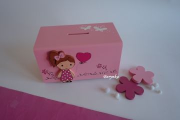 Dřevěná pokladnička s postavičkami - holčičkou a klukem