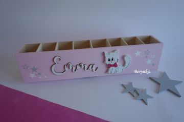 Dřevěný stojánek na pastelky - 8 komorový - různé motivy