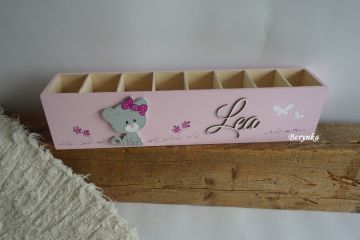 Dřevěný stojánek na pastelky - 8 komorový - různé motivy