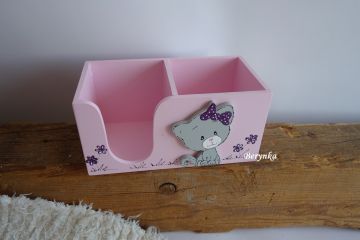 Dvojitý stojánek s koťátkem