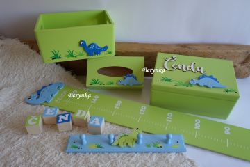 Dřevěné dekorace zeleno-modré s dinosaury