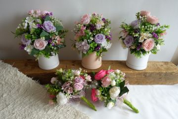 Květinová vazba - flower box - růžový